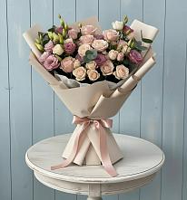 Букет цветов из:  Розы и Лизиантусы в Сосны