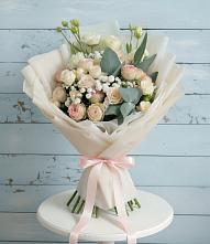 Букет цветов из:  Розы и Лизиантусы в Сосны