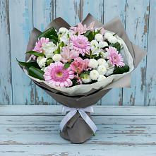 Букет цветов из:  Герберы, Альстромерии и Хризантемы в Сосны