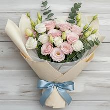 Букет цветов из:  Лизиантусы в Сосны
