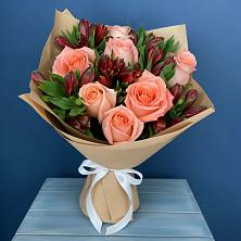 Букет цветов из:  Розы и Альстромерии в Сосны