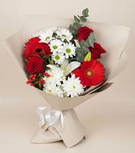 Букет цветов из:  Розы, Хризантемы, Герберы и Лилии в Сосны