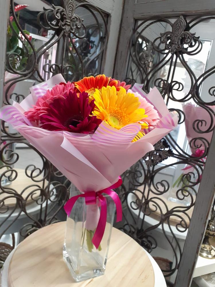 Букет цветов из: Герберы в Сосны