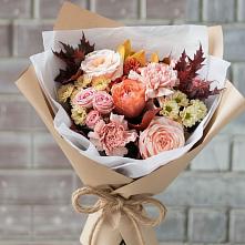 Букет цветов из:  Гвоздики, Хризантемы и Розы в Сосны
