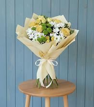 Букет цветов из:  Хризантемы и Розы в Сосны