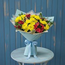 Букет цветов из:  Альстромерии и Хризантемы в Сосны